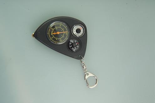 Compass - 17221 - Easy International Trade