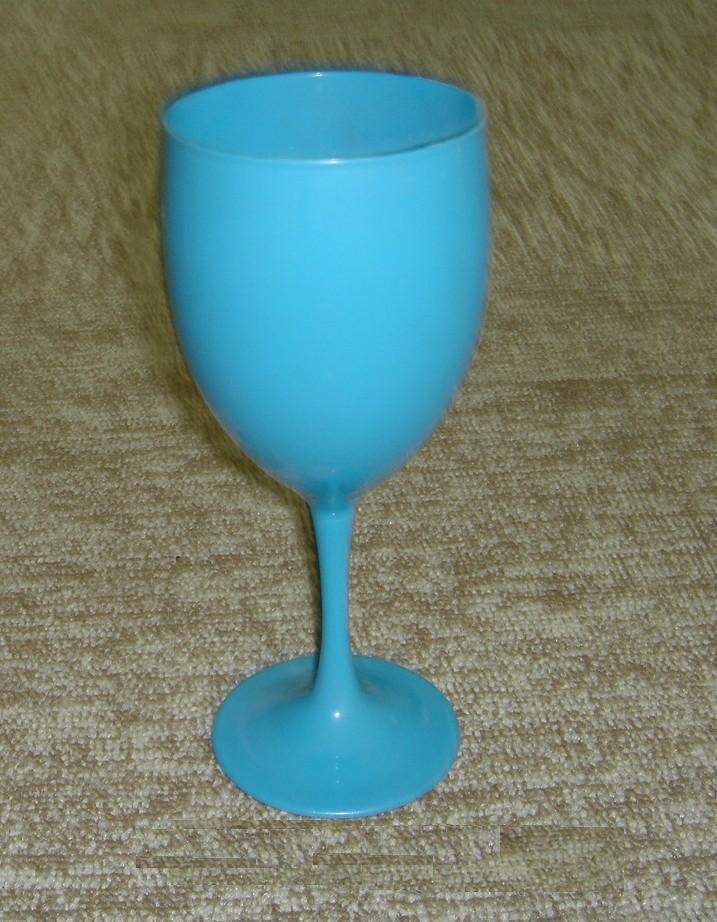 Plastic tableware - 430 - Easy International Trade
